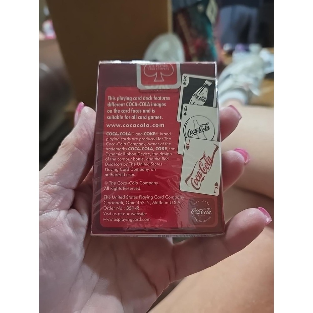 Coca-Cola Playing Cards 2 Deck Set in Embossed Metal Tin US Playing Card Co New - Picture 3 of 4